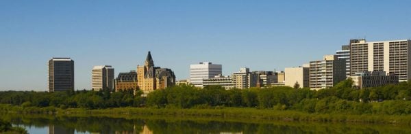 Silhouette de Saskatoon, page d'accueil de l'entreprise de déménagement Office Move Pro à Saskatoon